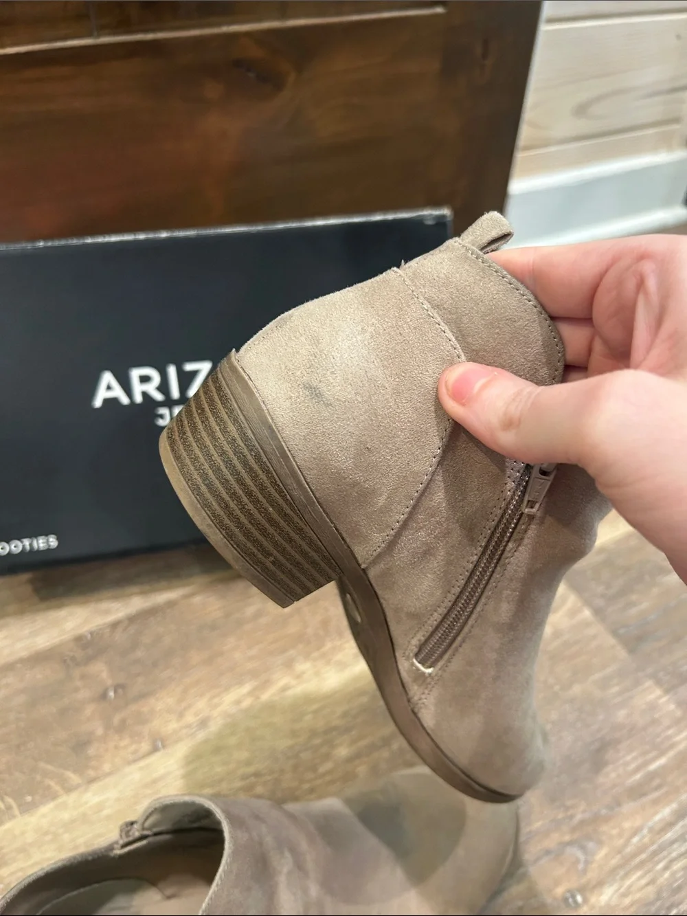 Arizona Jean Company Taupe Suede Ankle Booties - has original box - Size 9